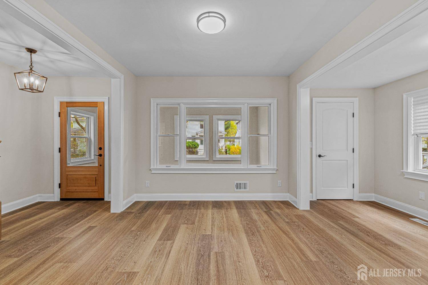 Highland Park, NJ 08904,307 Wayne ST