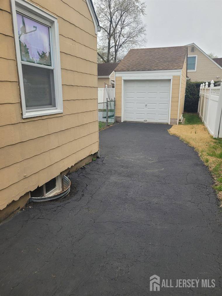 South Plainfield, NJ 07080,150 Morton AVE
