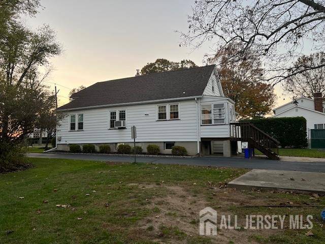 South Brunswick, NJ 08902,79 Davidson Mill RD