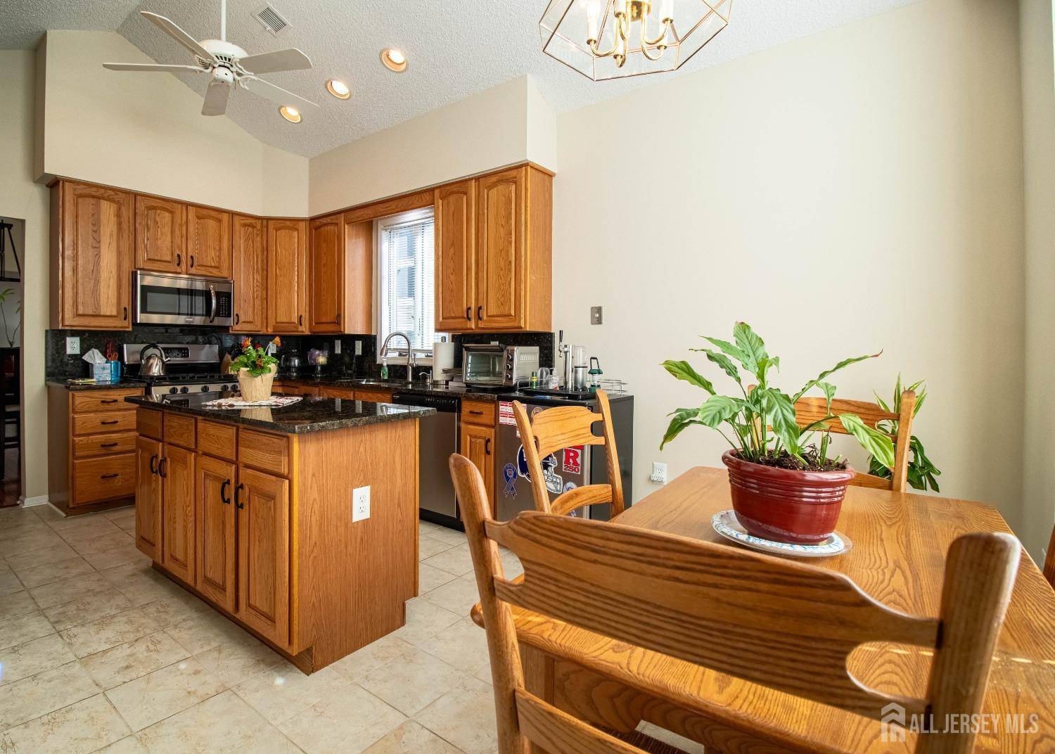 Monroe, NJ 08831,136 Chichester RD