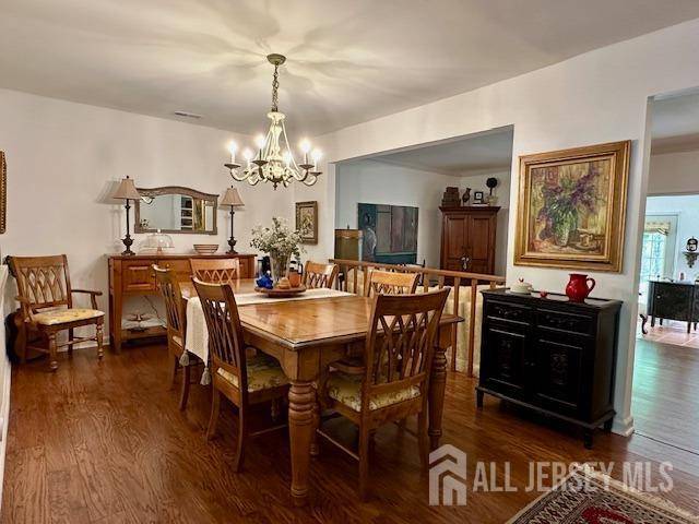 North Brunswick, NJ 08902,271 Constitution CIR