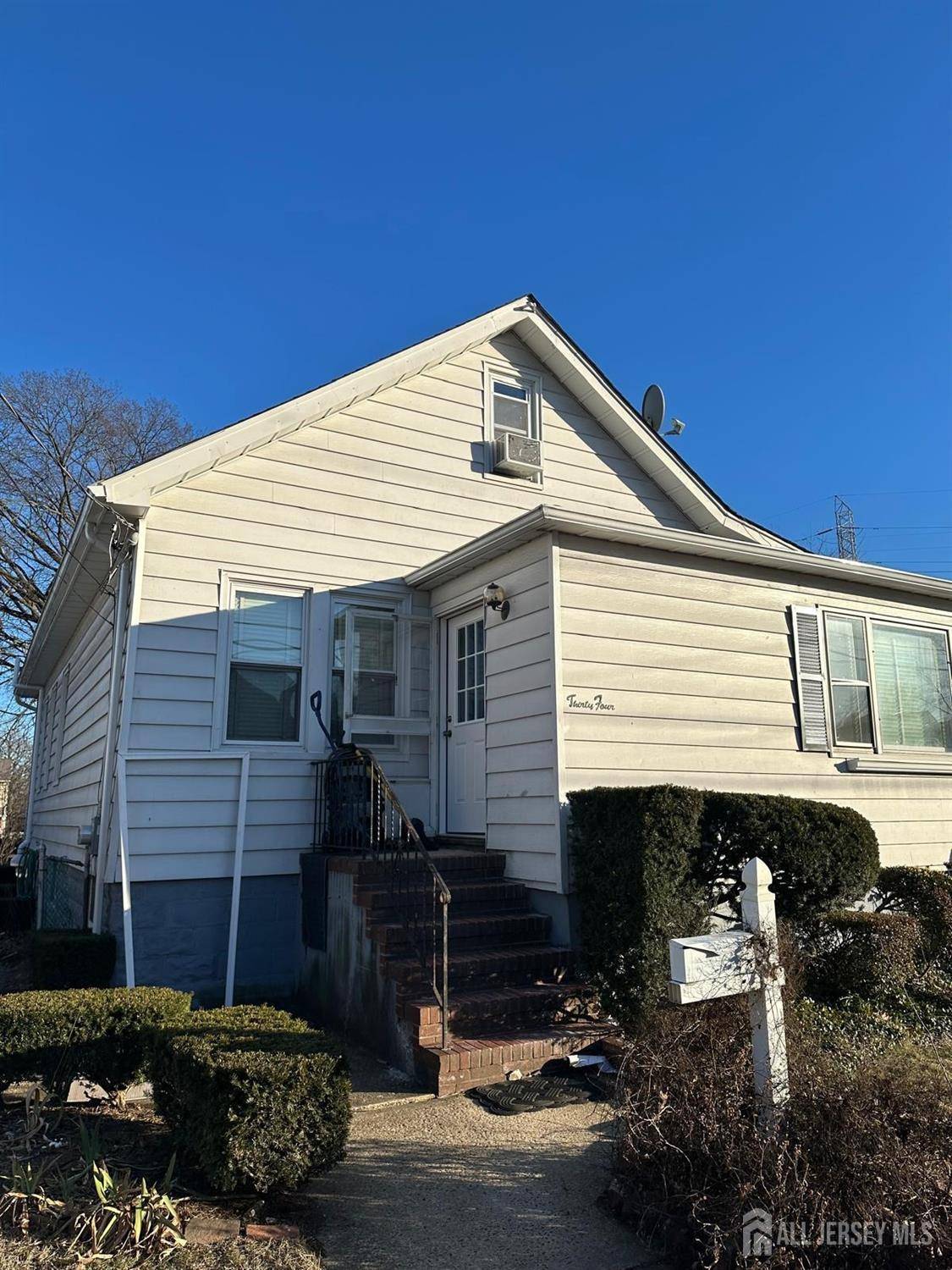 Avenel, NJ 07001,34 Livingston AVE