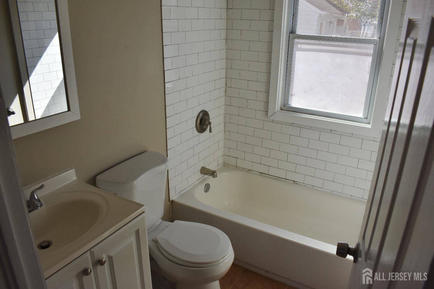 South River, NJ 08882,30 John ST