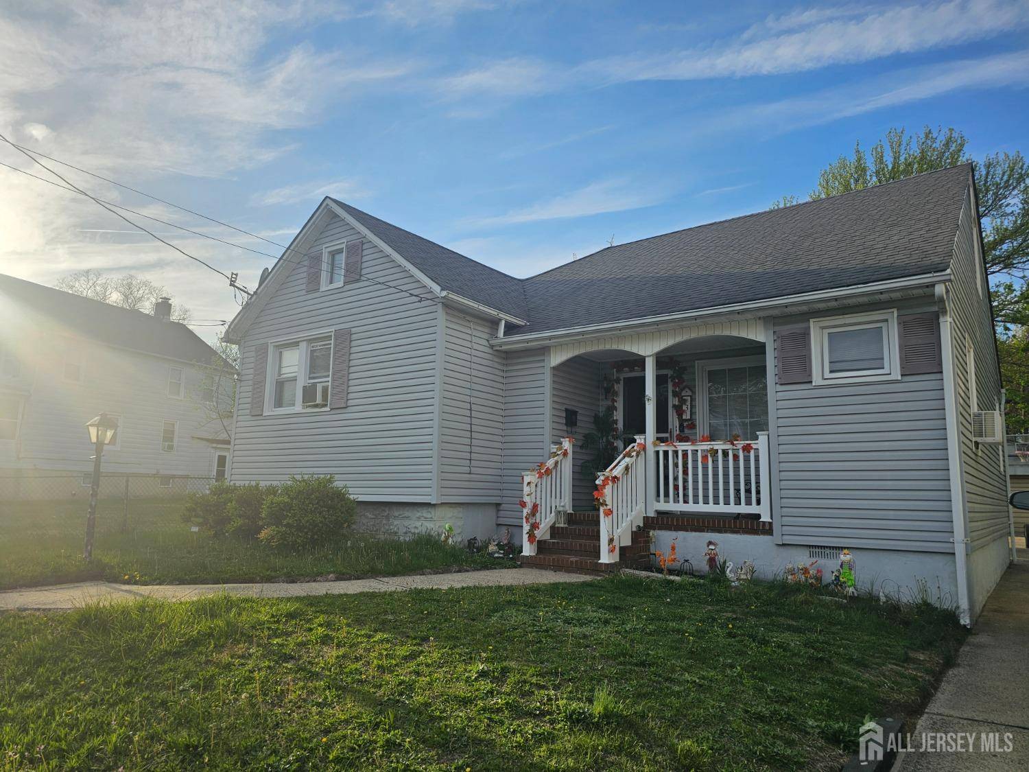 South River, NJ 08882,31 Burton AVE