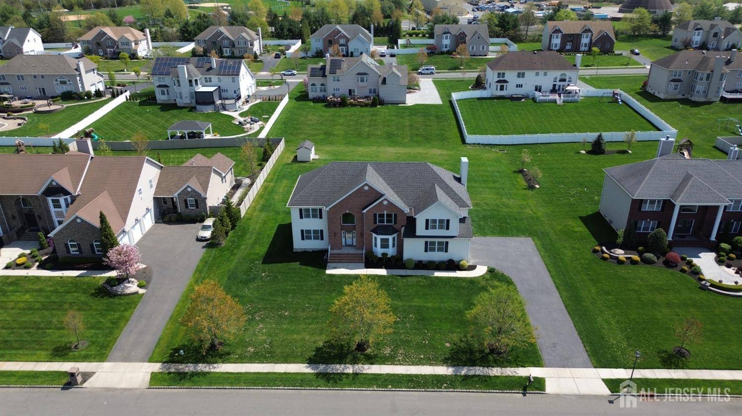 Monroe, NJ 08831,12 sunny CT