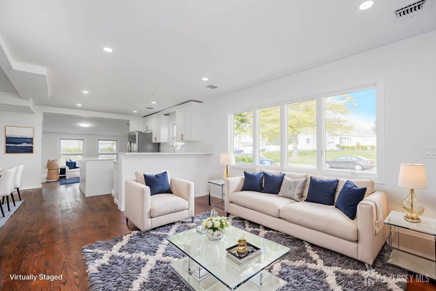 Parlin, NJ 08859,2 buttonwood DR