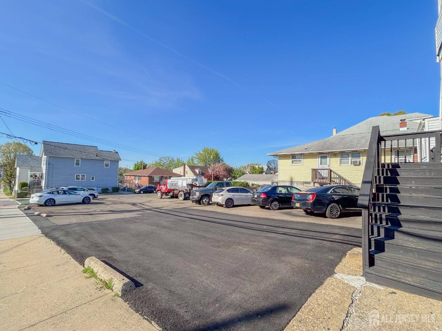 South Amboy, NJ 08879,442 Bordentown AVE