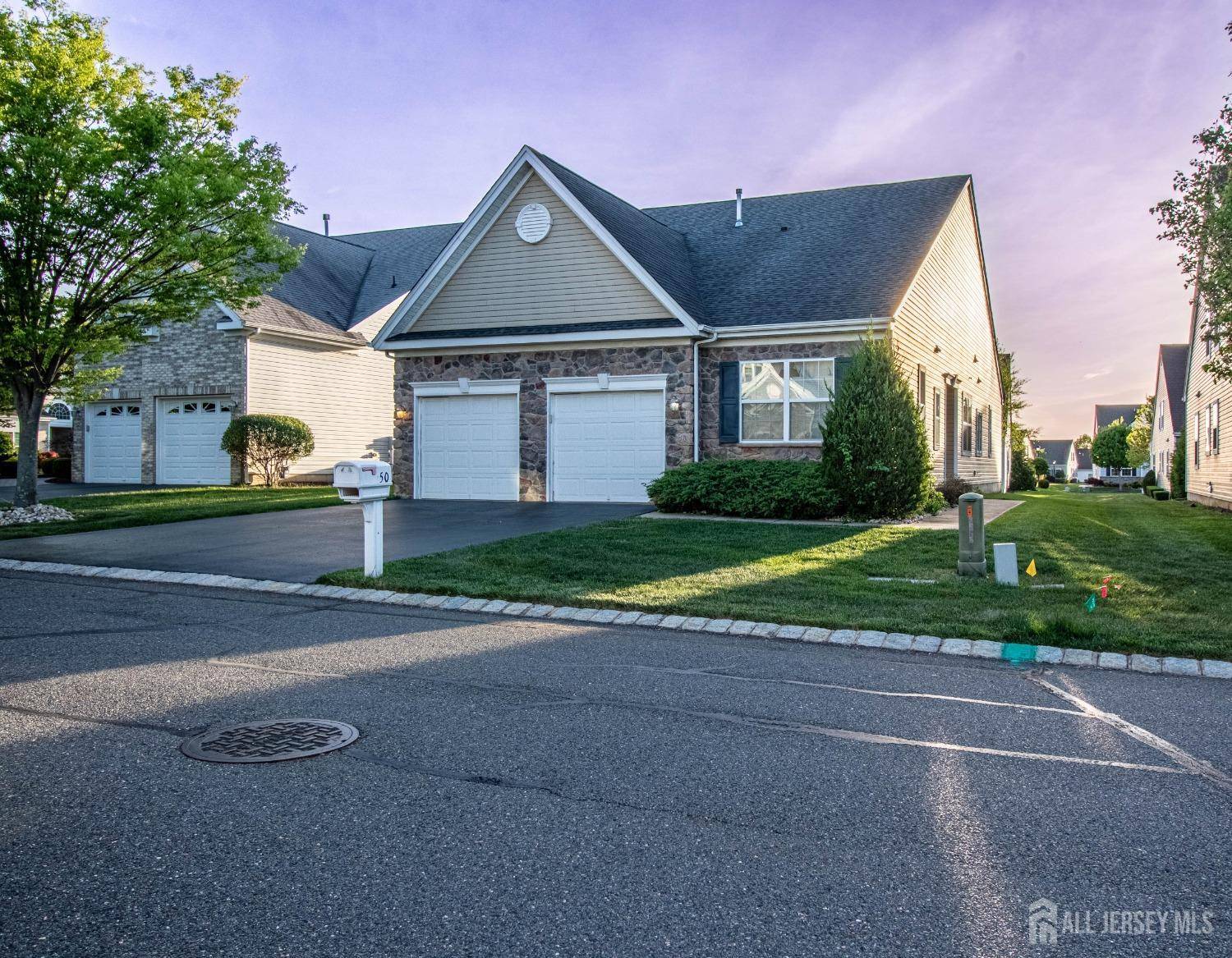 Monroe, NJ 08831,50 Turret DR