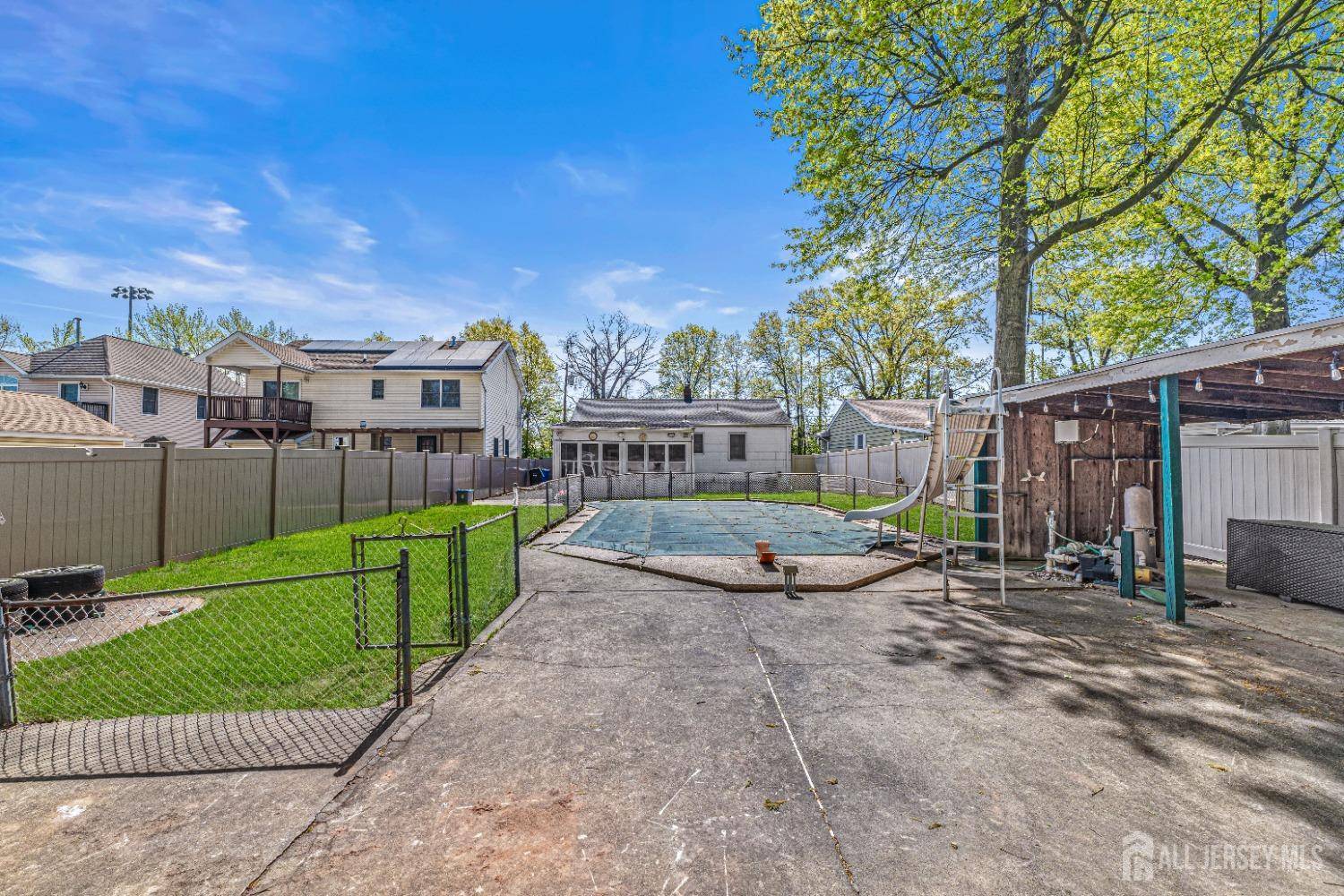 Iselin, NJ 08830,188 creemer AVE
