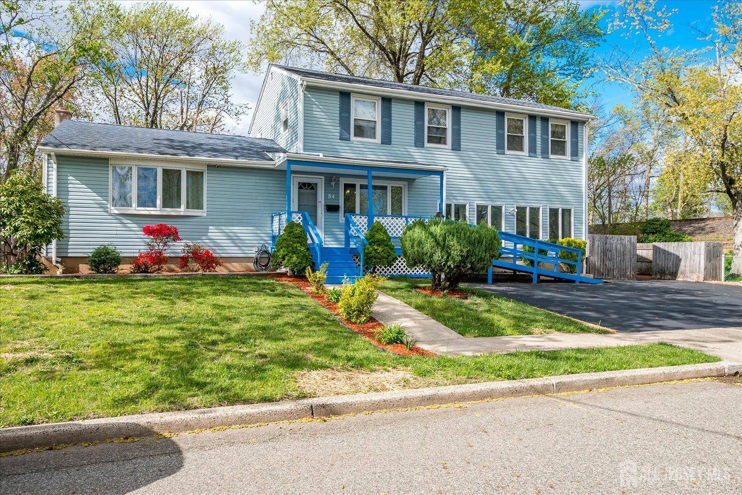 Woodbridge Proper, NJ 07095,84 Orange ST