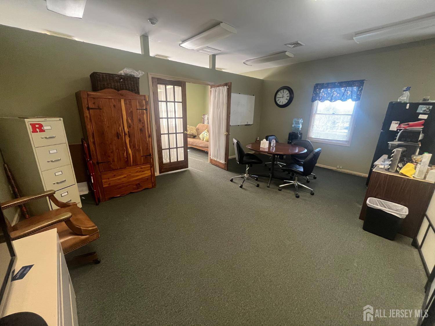 Sayreville, NJ 08859,515 Washington RD #2