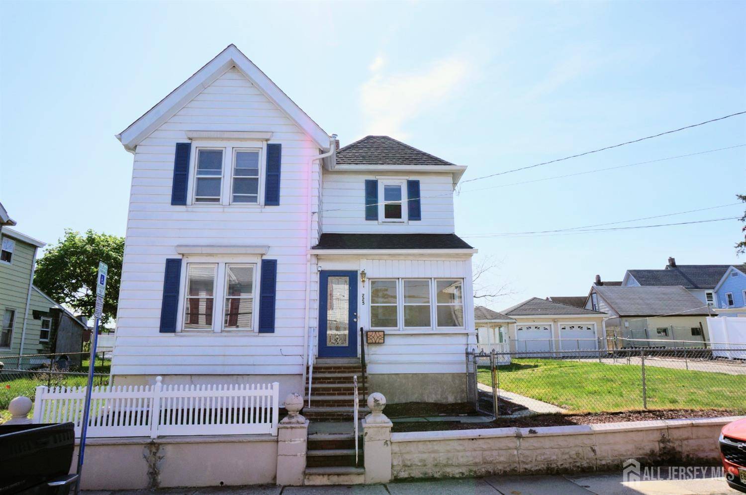South Amboy, NJ 08879,225 Church ST