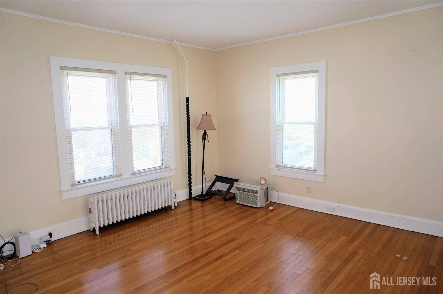 South Amboy, NJ 08879,225 Church ST