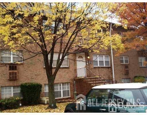 Edison, NJ 08817,18 College DR