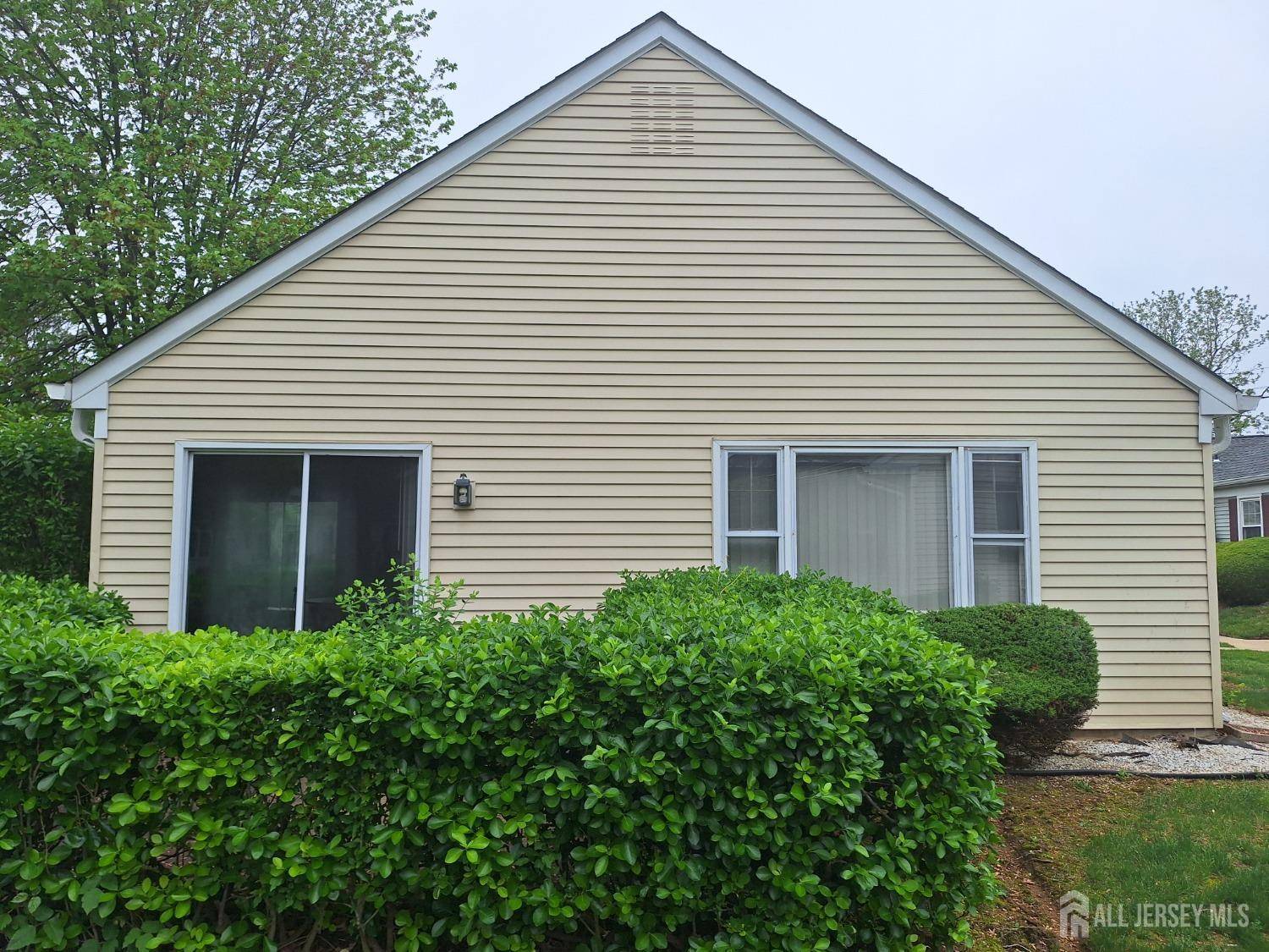 Monroe, NJ 08831,458 Revere WAY #A