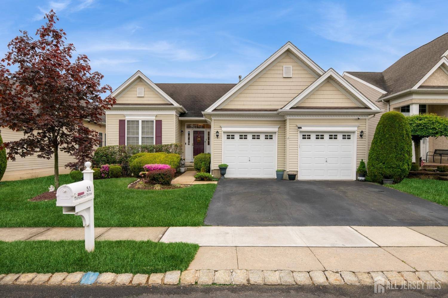 Monroe, NJ 08831,51 Turnberry DR