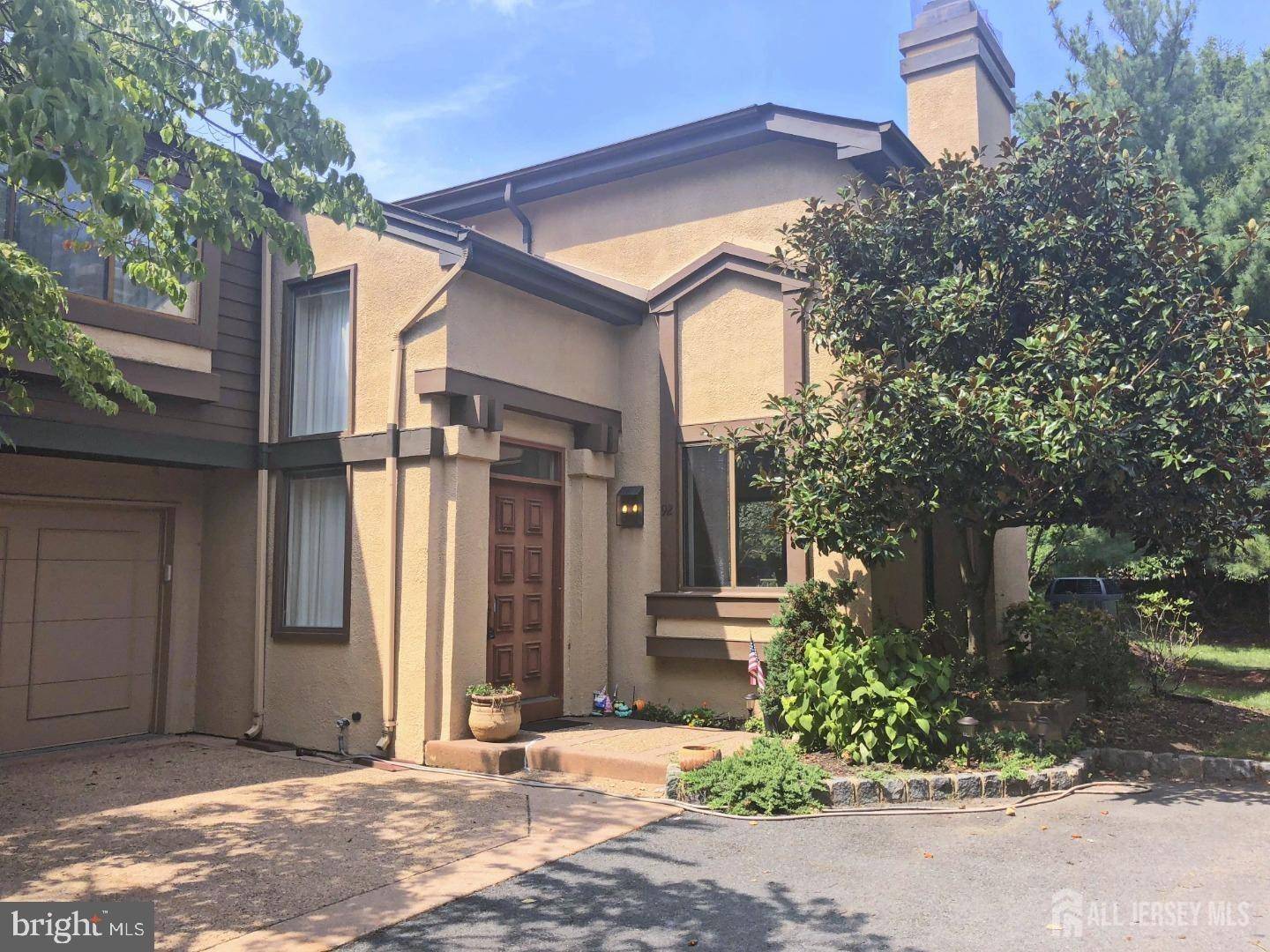 Plainsboro, NJ 08540,92 Sayre DR