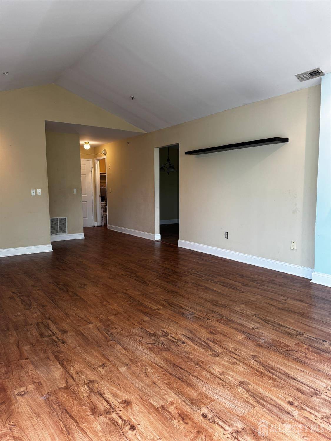 Piscataway, NJ 08854,388 Keswick DR