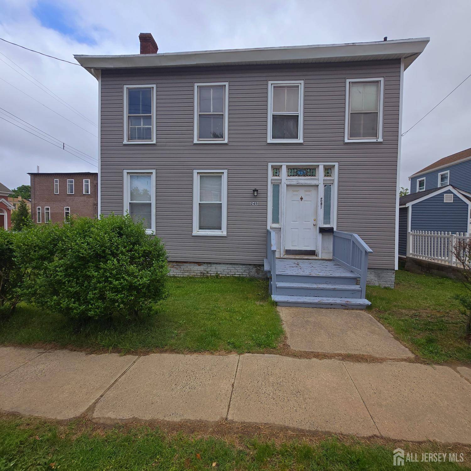 South Amboy, NJ 08879,245 second ST