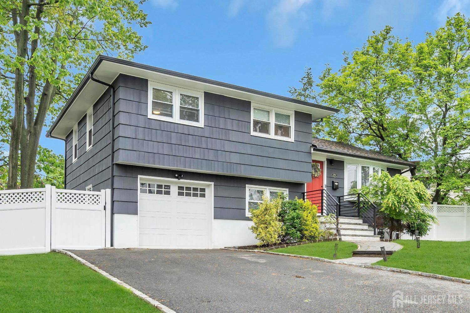 Union Twp, NJ 07083,374 Nottingham WAY