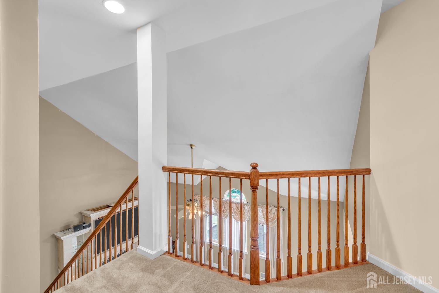Old Bridge, NJ 07747,22 Amagansett LN