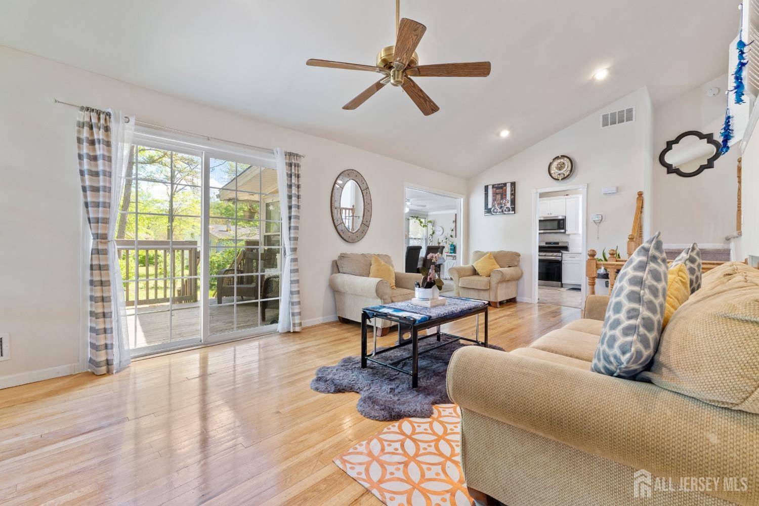 Spotswood, NJ 08884,411 Manalapan RD