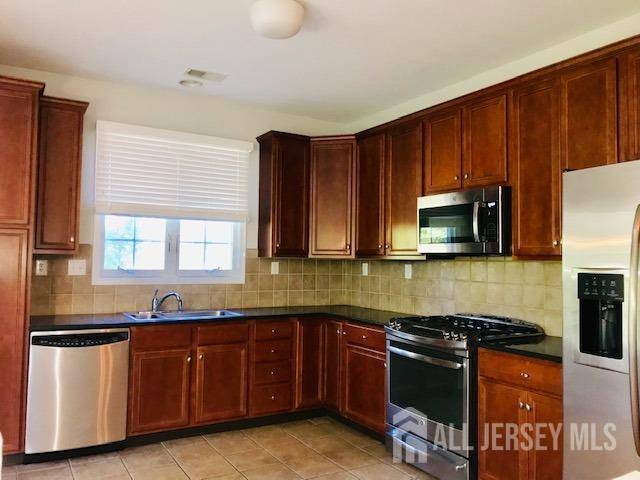 Princeton, NJ 08540,22 Nestlewood WAY