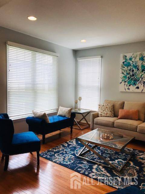 Princeton, NJ 08540,22 Nestlewood WAY