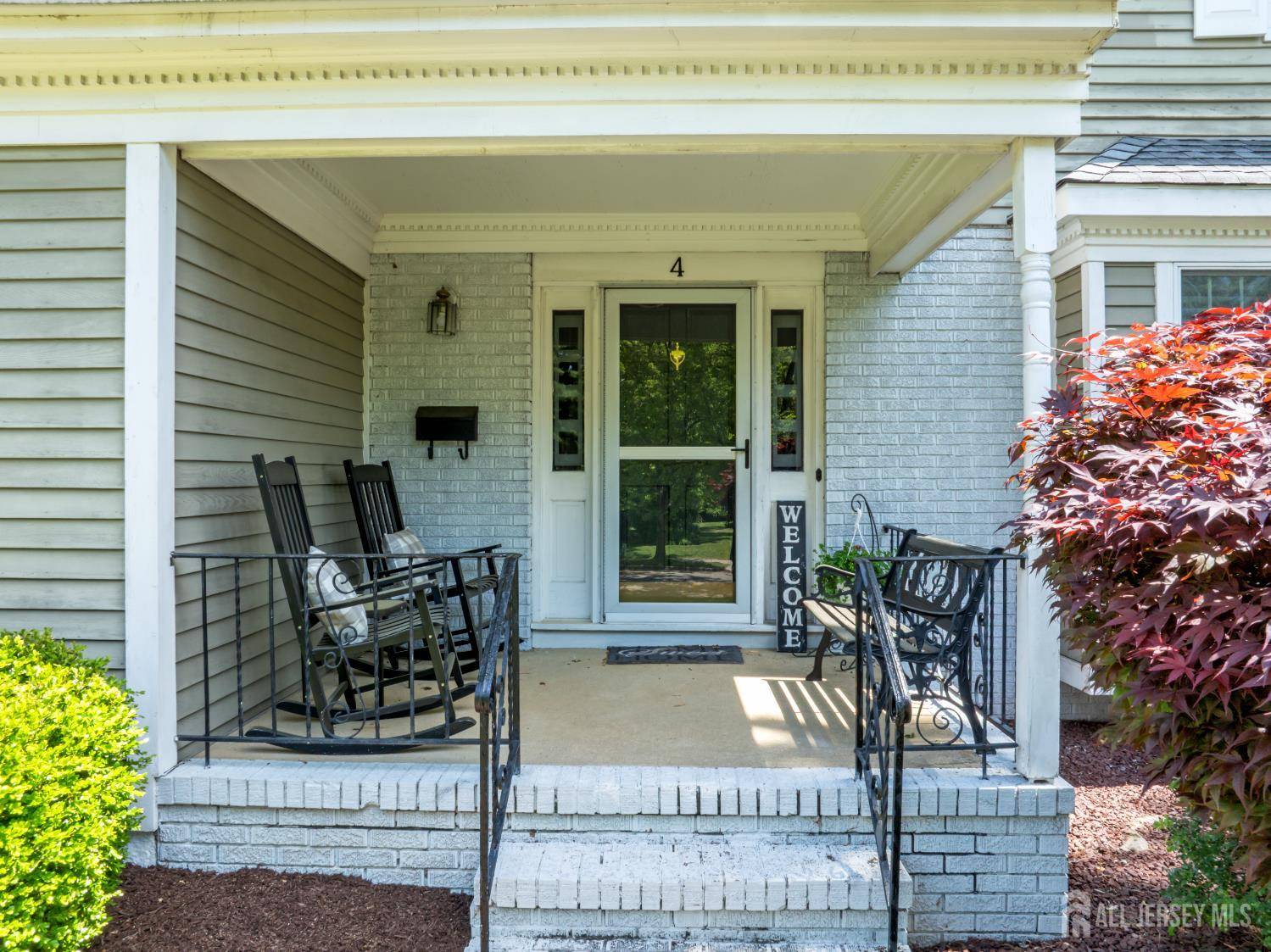 East Brunswick, NJ 08816,4 Mayfair CT