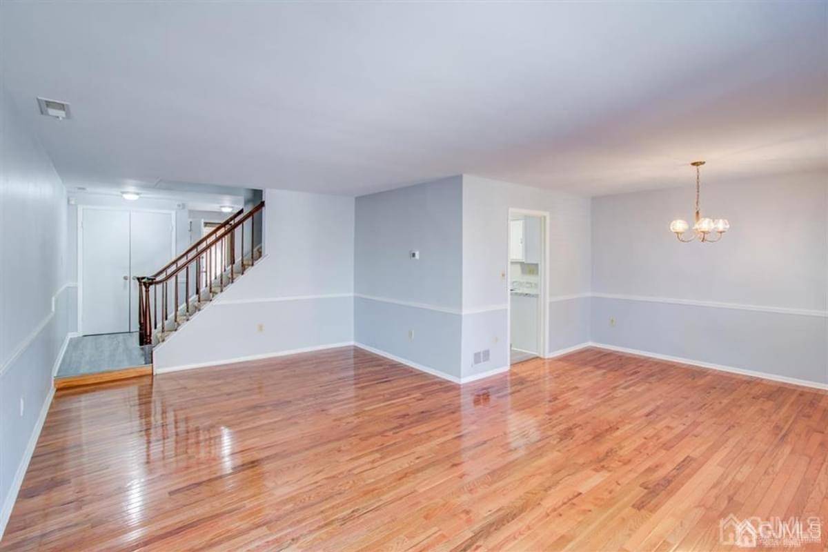 Plainsboro, NJ 08536,59 Thoreau DR