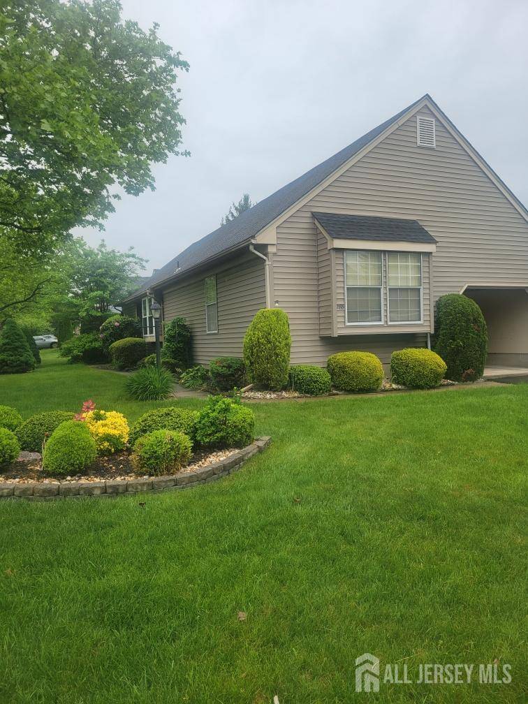 Monroe, NJ 08831,28 John Paul Jones BLVD #B