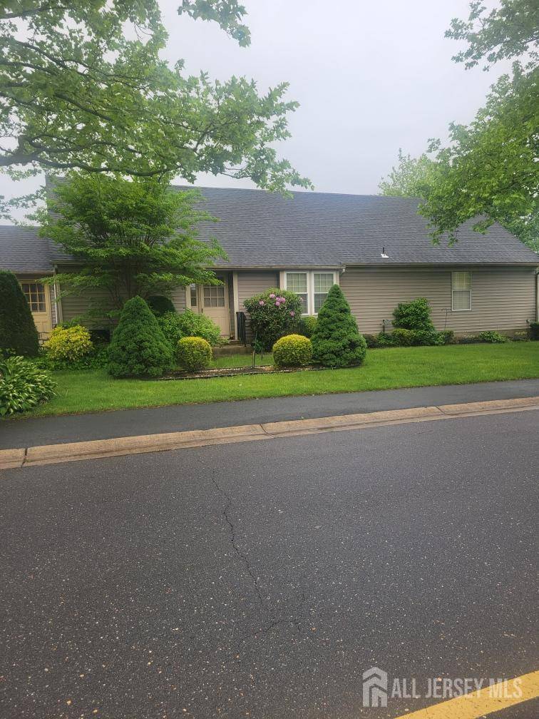 Monroe, NJ 08831,28 John Paul Jones BLVD #B