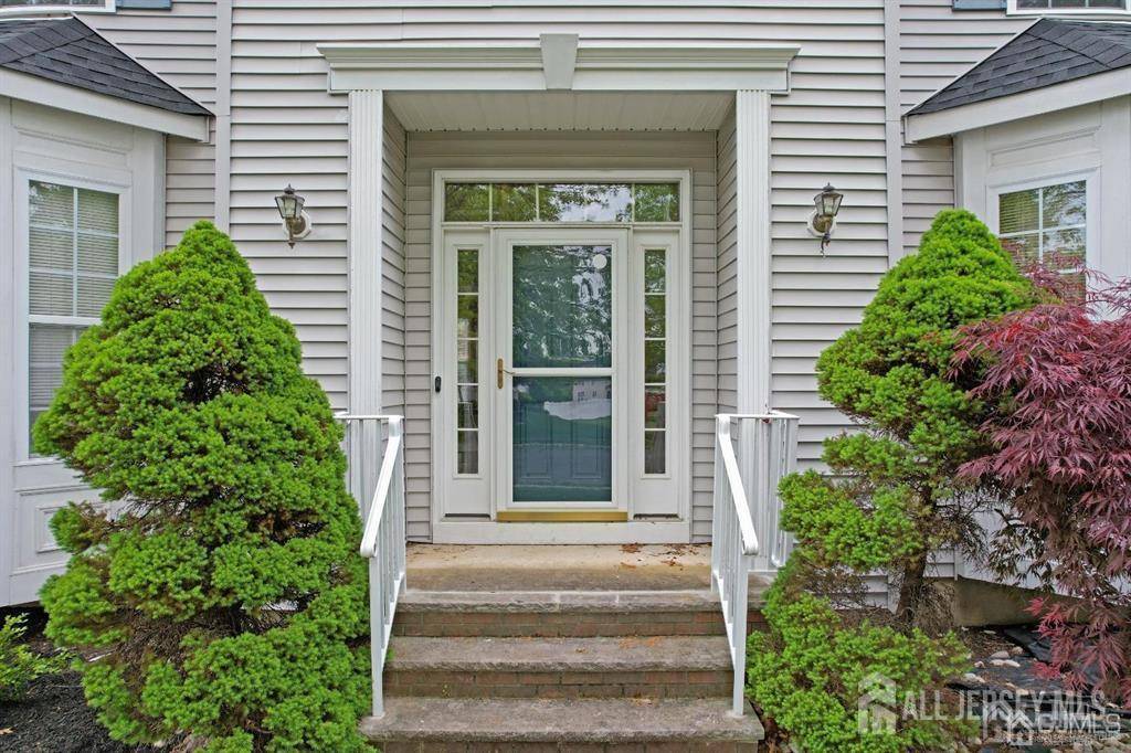 East Brunswick, NJ 08816,65 Cortland DR