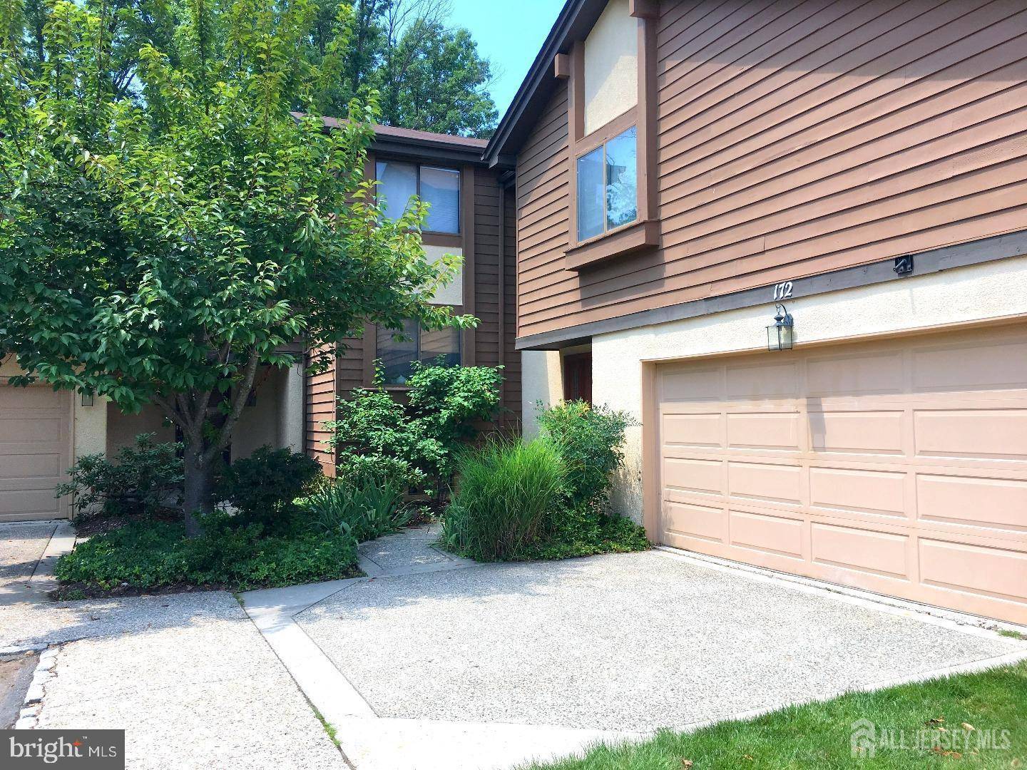 Plainsboro, NJ 08540,172 Sayre DR