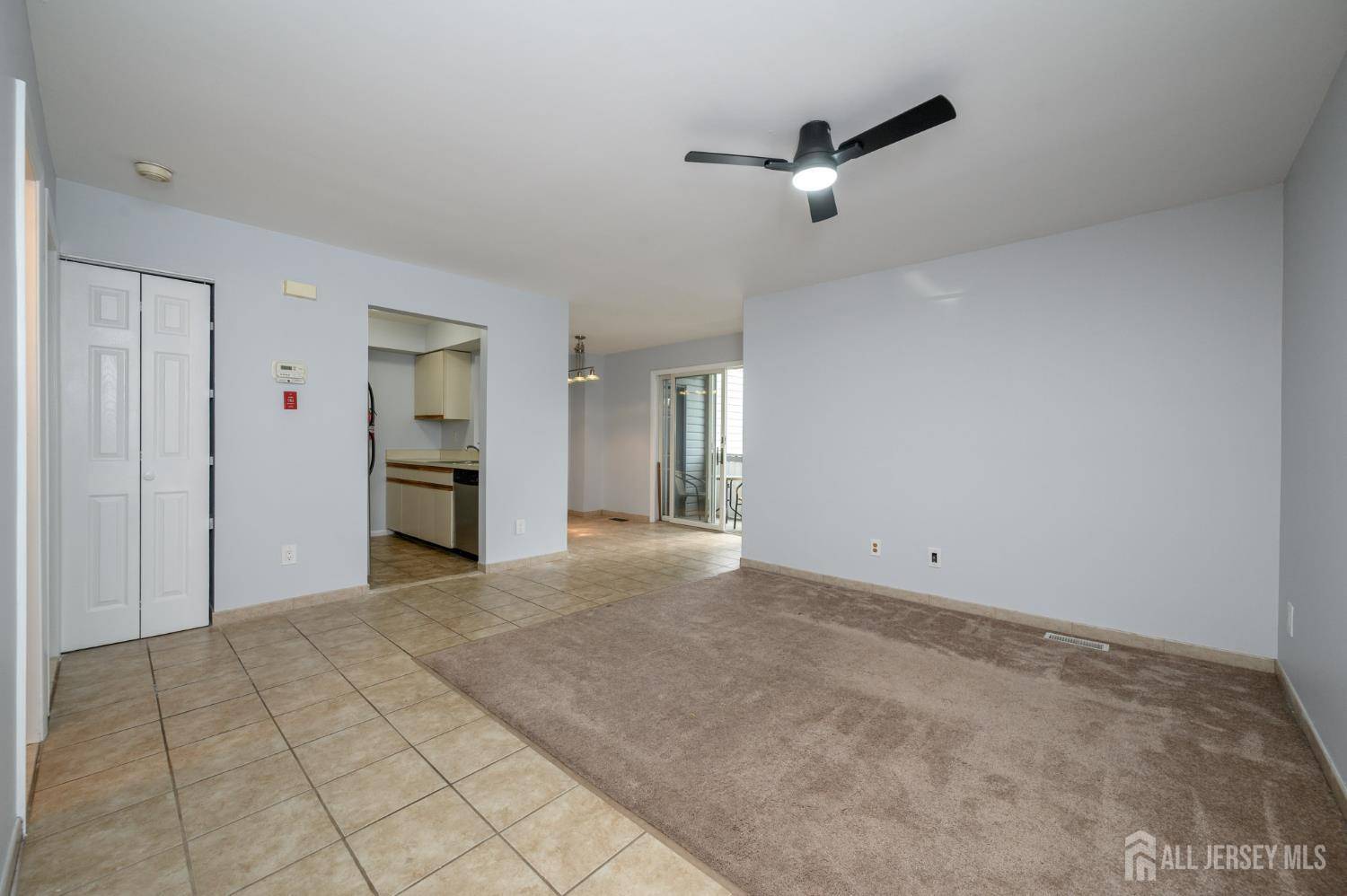 Keansburg, NJ 07734,270 Main ST #6