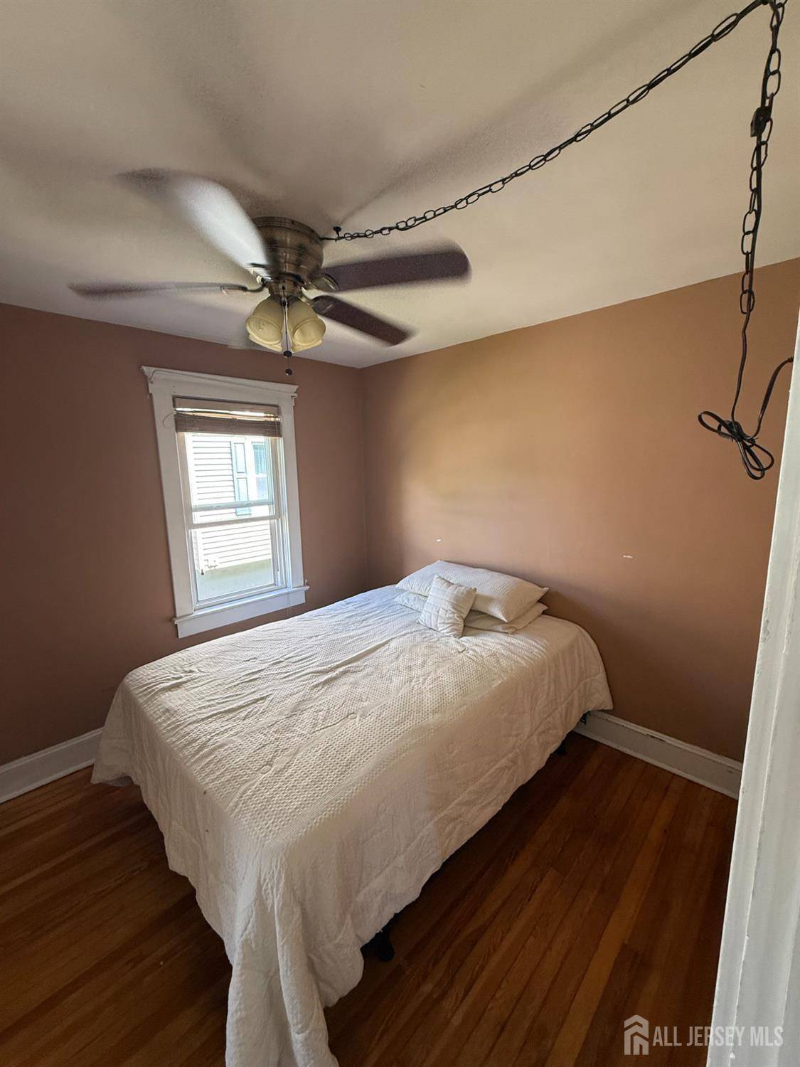 Woodbridge Proper, NJ 07095,17 Lillian TER