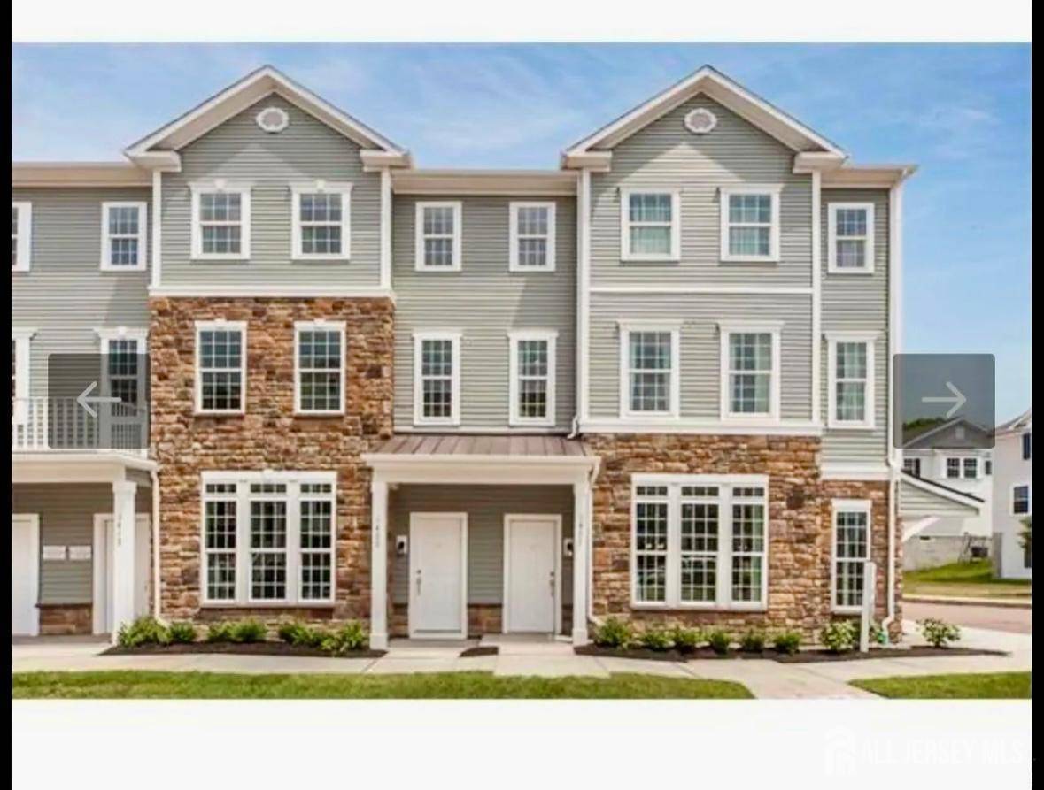 Highland Park, NJ 08904,1513 E Hudson CIR