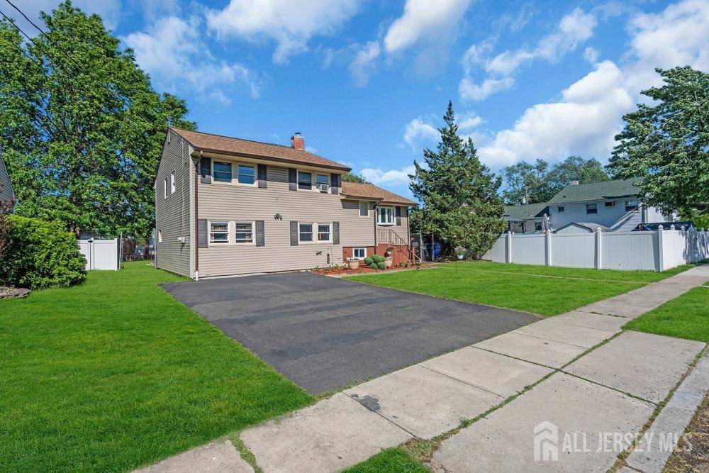 Fords, NJ 08863,73 Webb DR