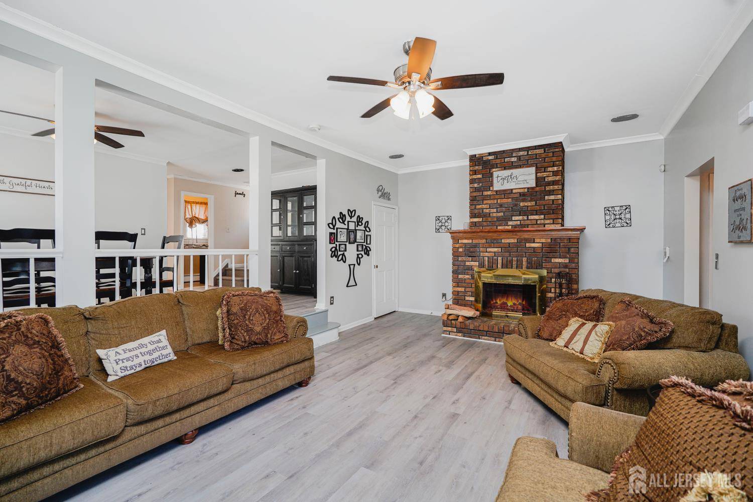 Perth Amboy, NJ 08861,371 Alpine ST