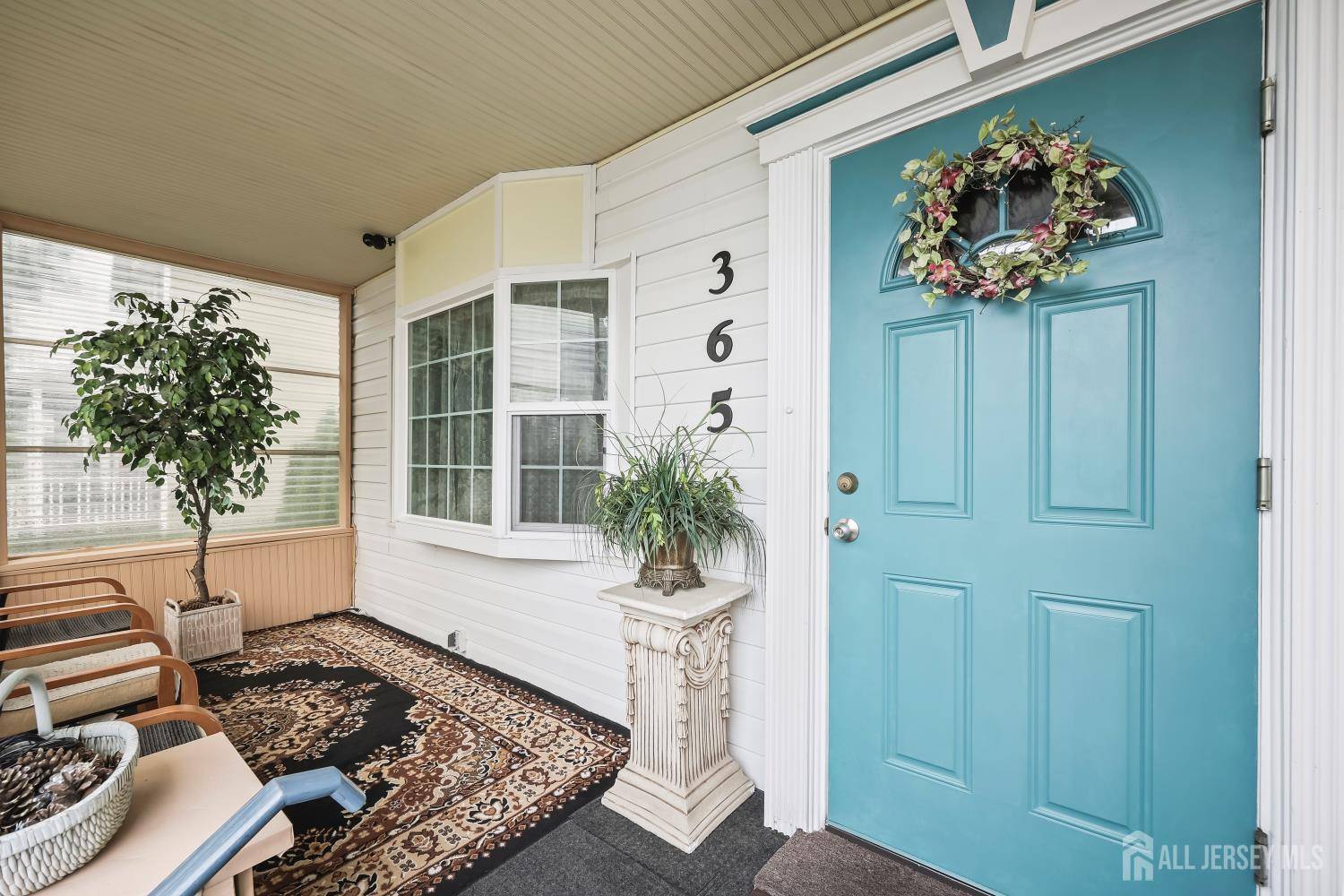 South Amboy, NJ 08879,365 E John ST