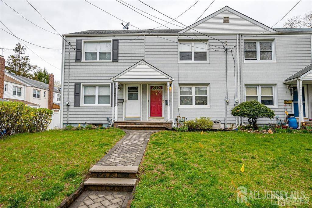 Metuchen, NJ 08840,33 Victory CT