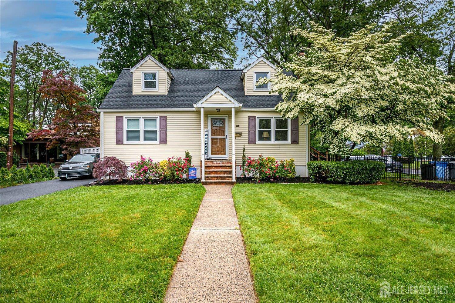 Metuchen, NJ 08840,61 Thomas ST