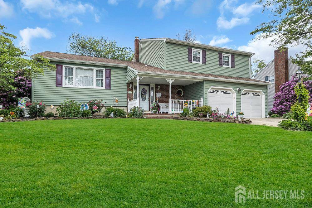 Sayreville, NJ 08879,4 Anne TER