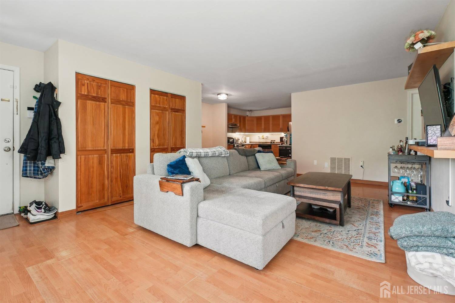 North Brunswick, NJ 08902,78 Pennsylvania Way