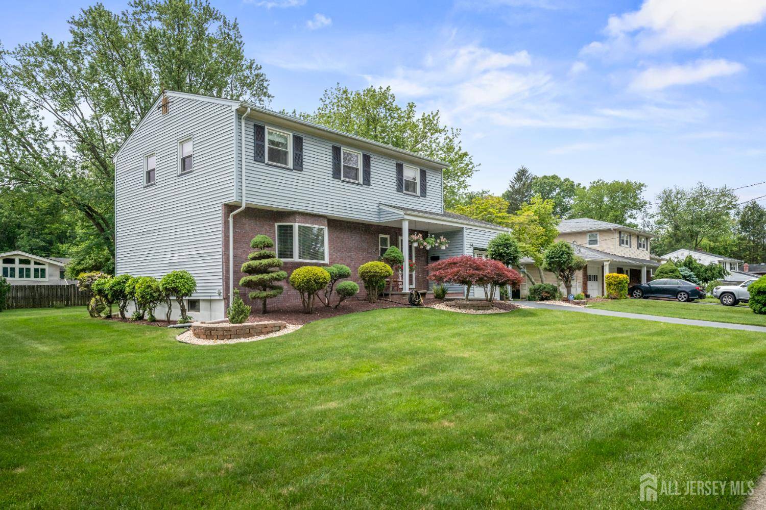 East Brunswick, NJ 08816,44 Frost AVE