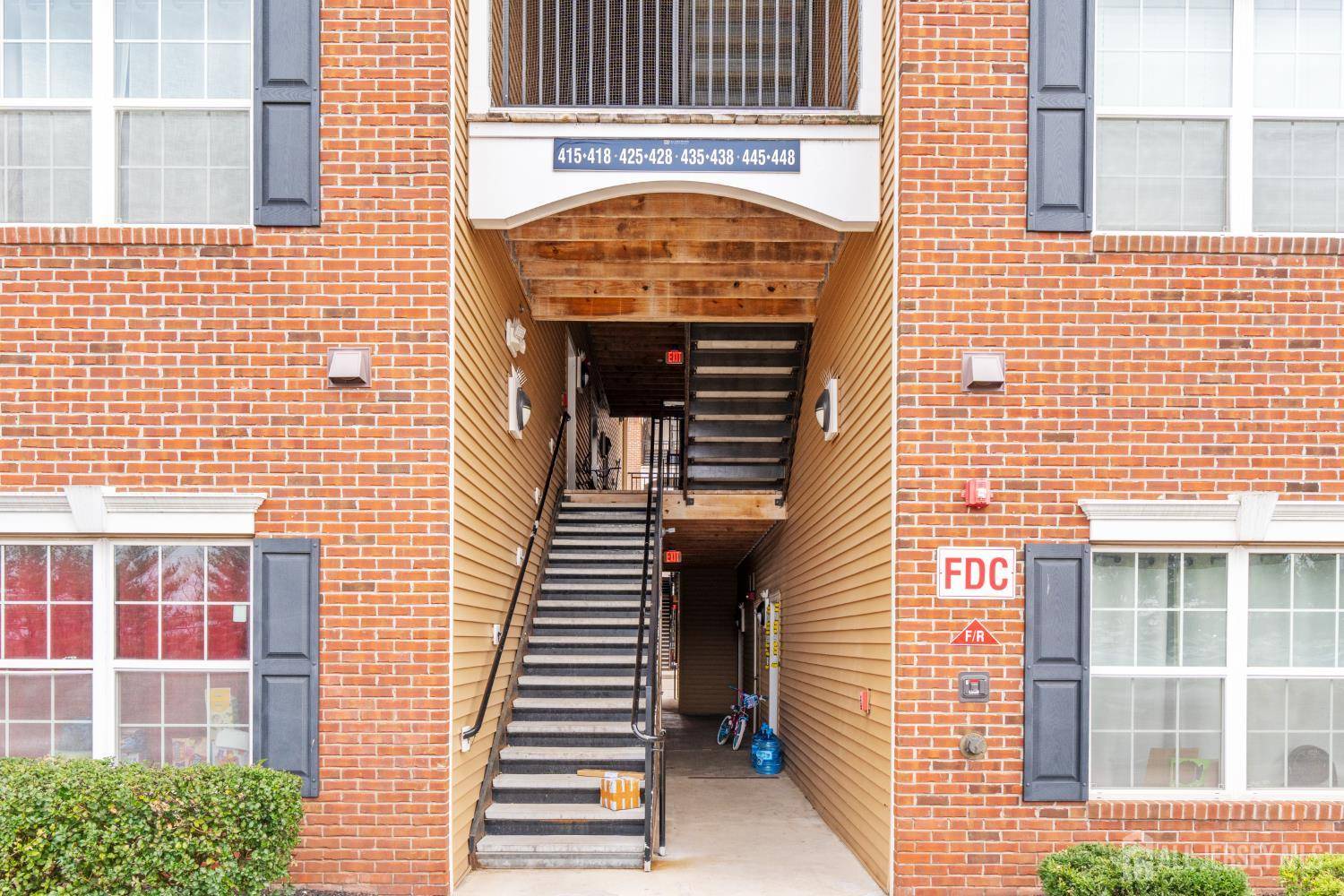 South Plainfield, NJ 07080,427 Micali WAY