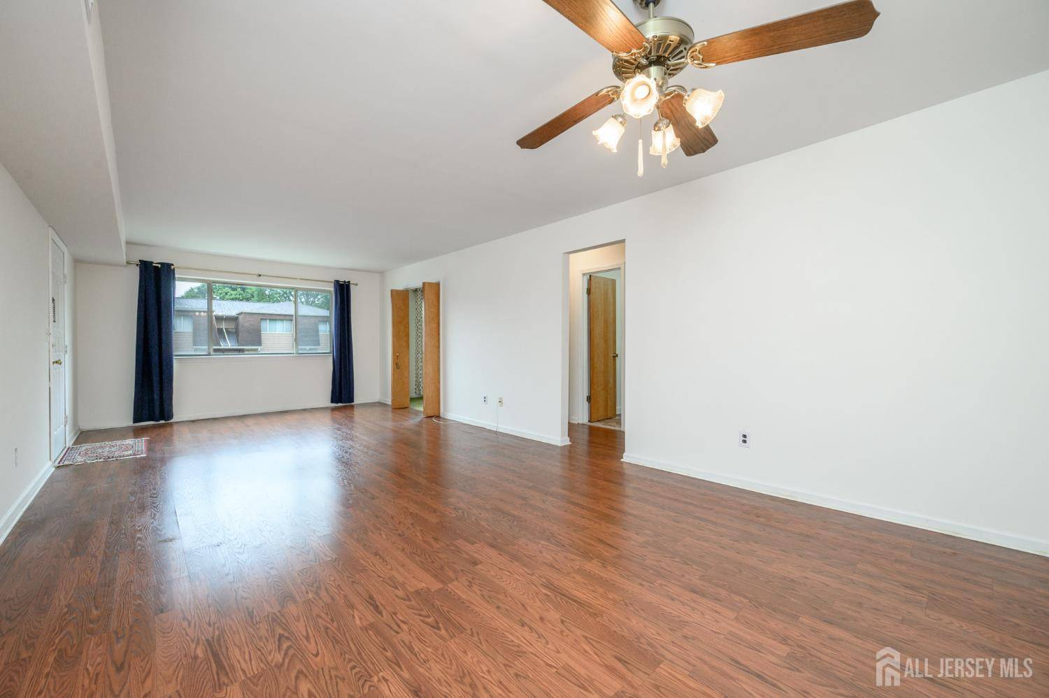 South Brunswick, NJ 08540,101 Mandon CT #4