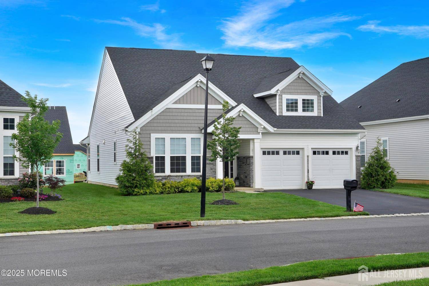 Middlesex, NJ 08831,69 Starlight DR
