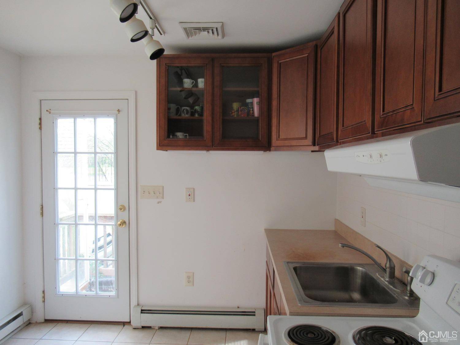 Sayreville, NJ 08872,68 Macarthur AVE