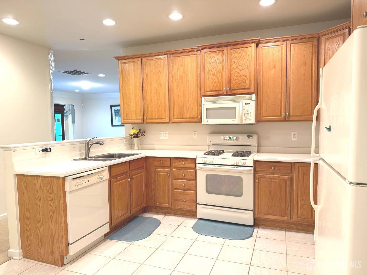 Franklin, NJ 08873,2109 Conrad WAY